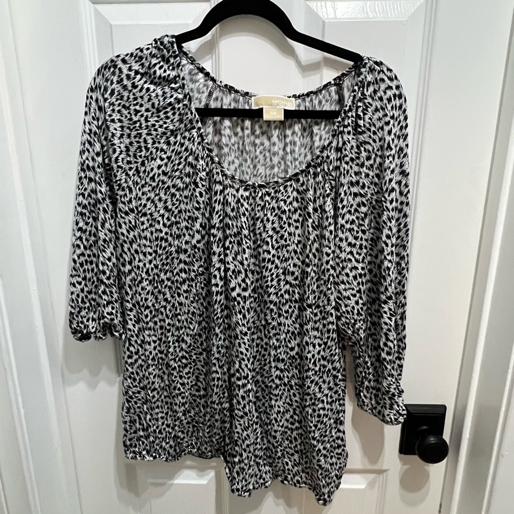 Michael Kors plus size top.